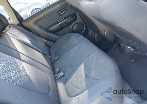 2011 Kia Soul + z USA, uszkodzony, nr VIN KNDJT2A23B7227197